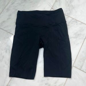 Size 8 Lululemon Bikershorts